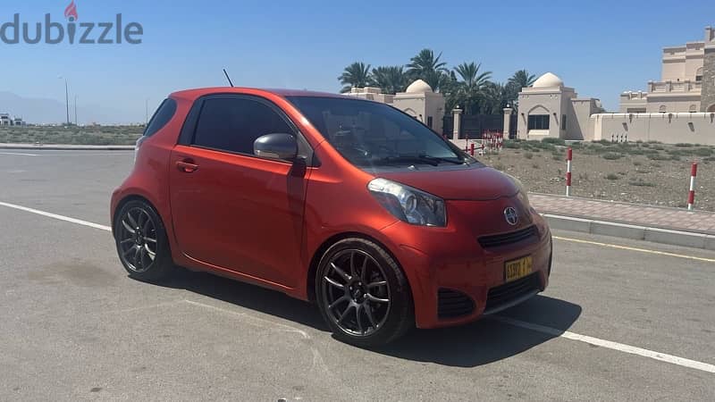 Toyota IQ very clean and well maintained 4