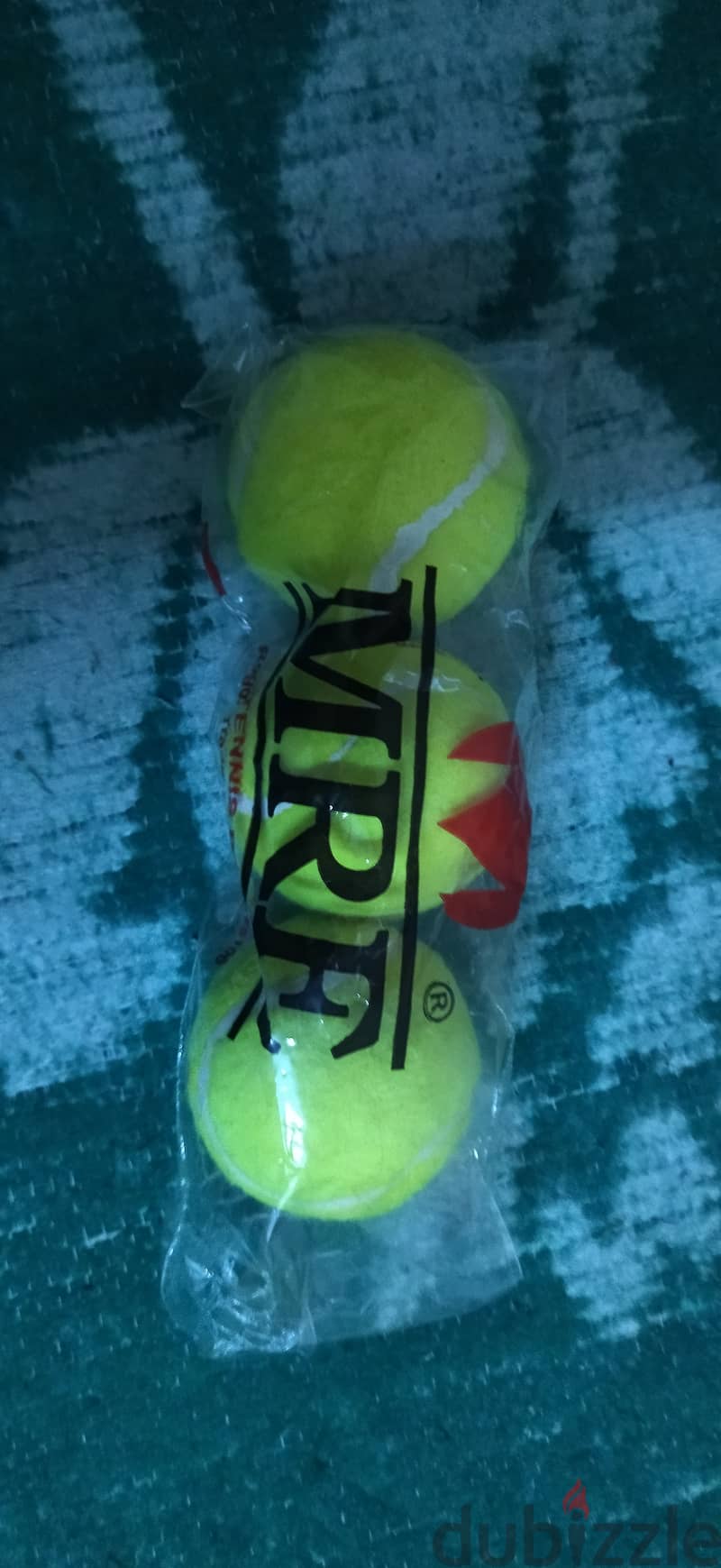 Tennis ball (3 piece ) 17