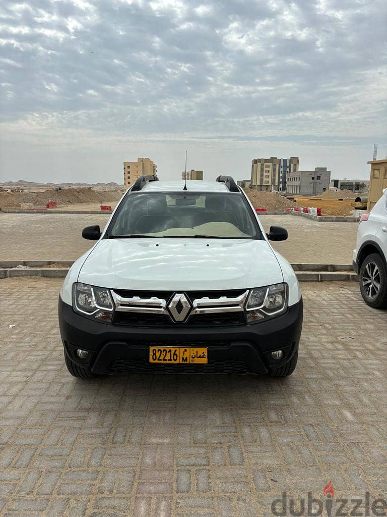 RENAULT DUSTER 2018 MODEL WITH EXPAT 3