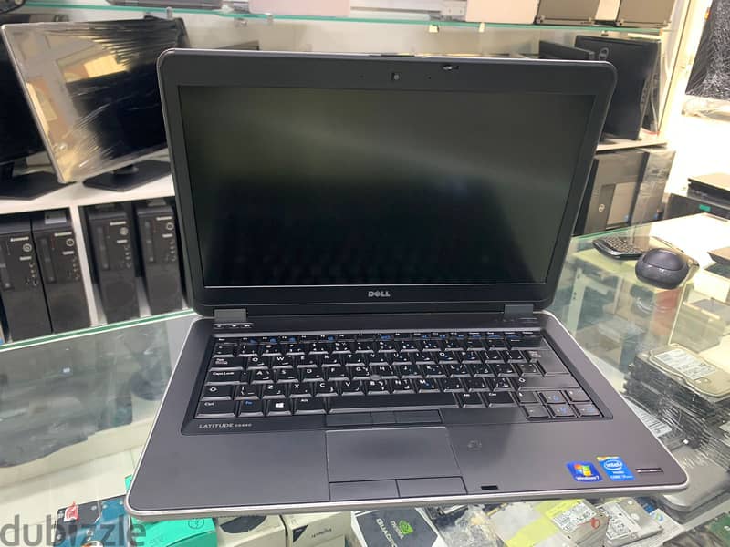 dell Model Intel Core i7/4th generation 8/300 0