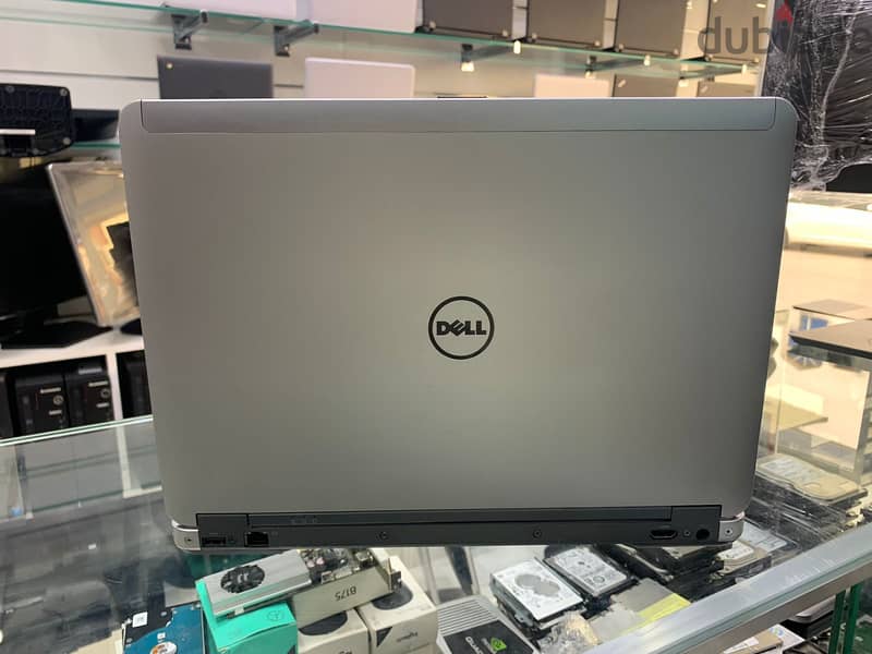 dell Model Intel Core i7/ 8/300 2