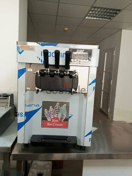 Ice cream machine 1