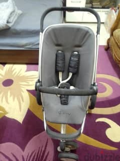 Quinny stroller and carrycot for sale 0