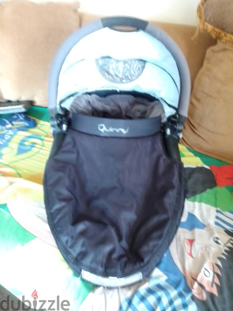 Quinny stroller and carrycot for sale 4