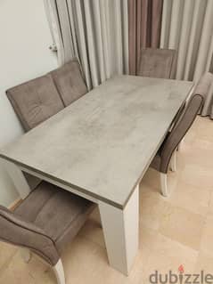 7 star dining table with 5 chairs
