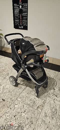 Stroller, Car Seat and Base 0