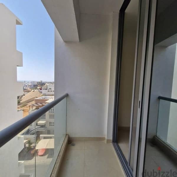 for rent at Qurum  1 bedroom flat Zara Badr Building flat for rent 5