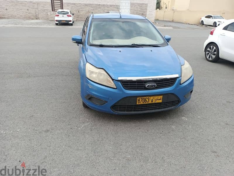 Ford Focus 1.6 model 2011 for sale 5