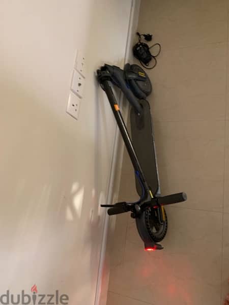 Xiaomi (MI) Electric Scooter 3 16