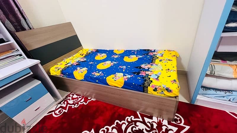 Single box bed 3