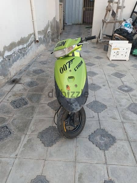 scooter 2 wheeler 2