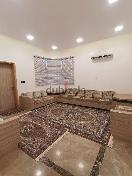 Luxury villa in Bowsher in a prime location Furnished فيلا في بوشر 8
