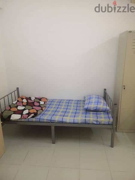 Bed Space For Rent Available For Muslim Male Only Indians Or Pakistani 1