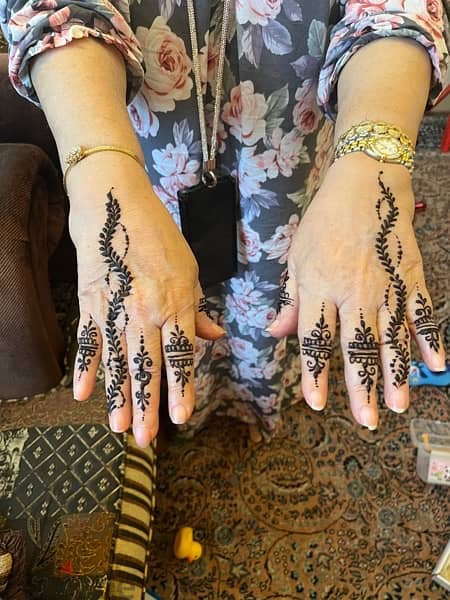 henna artist 1