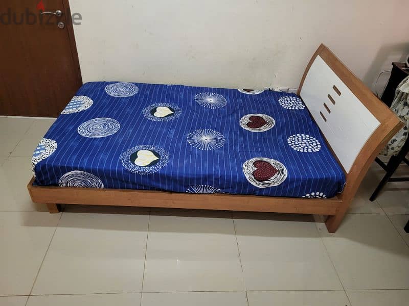Queen Size bed for sale 1