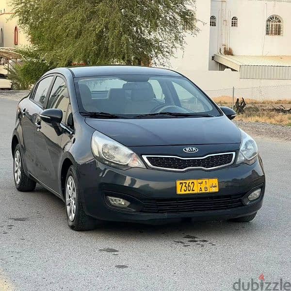 car for rent very cheap rent new model car. contact whatsapp. . . 92368512 4