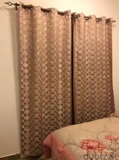 Curtains / but without rod 0