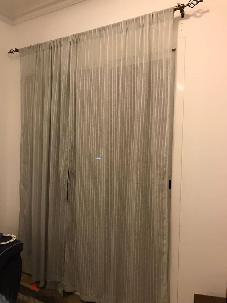Curtains / but without rod 4