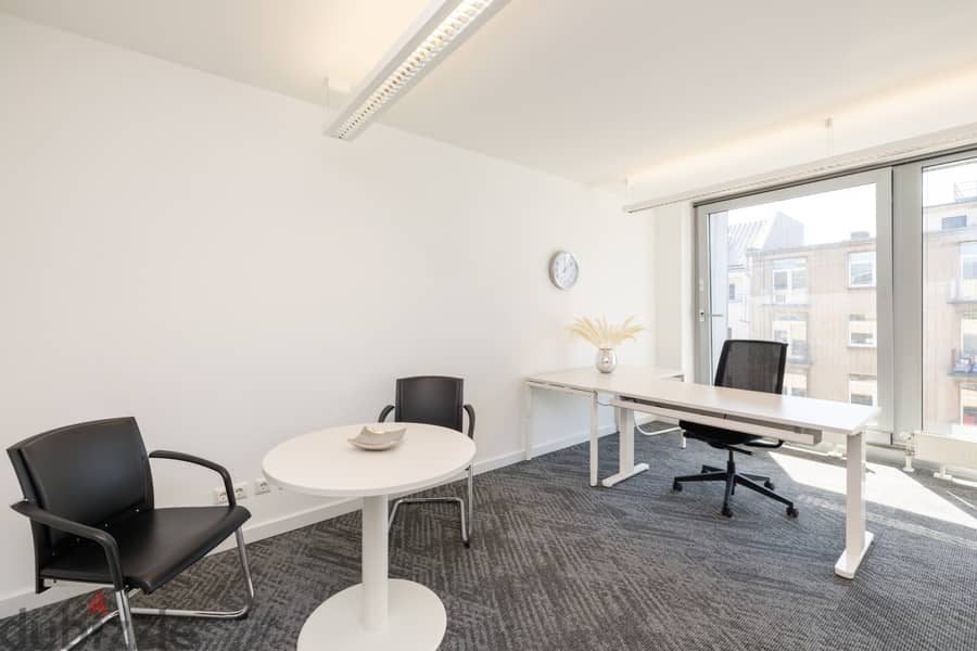 Fully serviced private office space for you and your team in Bait Etee 1