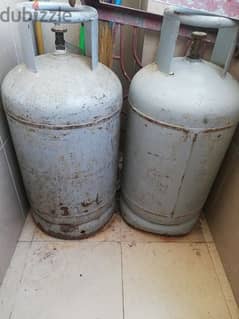2 nos empty Gas cylinders