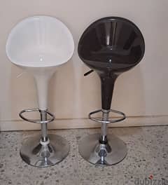 Bar counter chairs, bar counter, dressing table