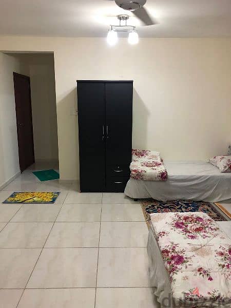 Bed Space Female's Fully Furnished for Rent in Ghubra Oppositeemirates 5