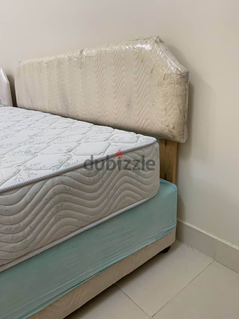 Raha Double Bed (King Size) Bed and Mattress. 4