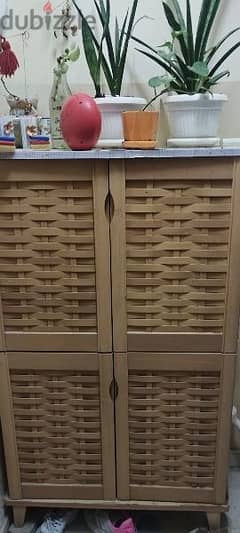 great condition big shoerack 0