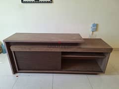 A very nice and good TV table anybody interest please contract me 0