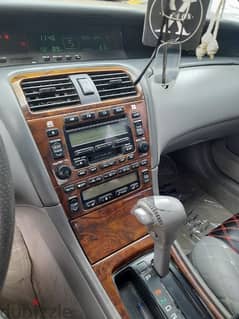 Toyota Avalon is perfect and good condition