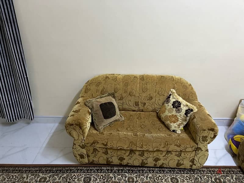 Sofa set (7 people) + coffee table + rug (3x2m) 4