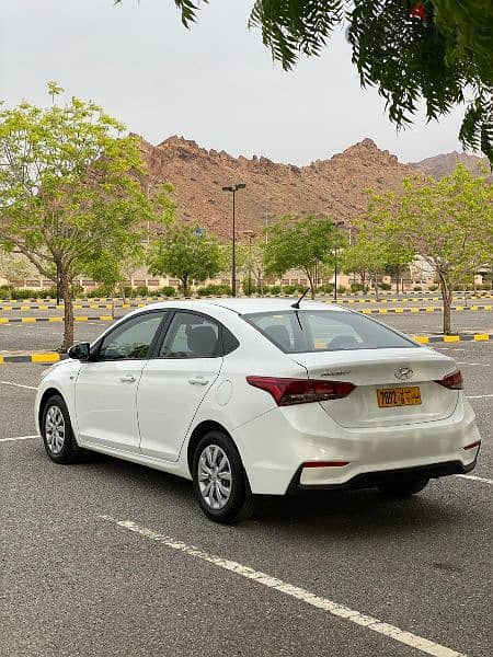 هيونداي اكسنت 2019 Hyundai accent Oman car 4