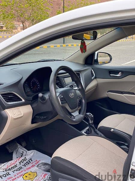 هيونداي اكسنت 2019 Hyundai accent Oman car 12