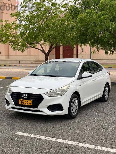 هيونداي اكسنت 2019 Hyundai accent Oman car 17