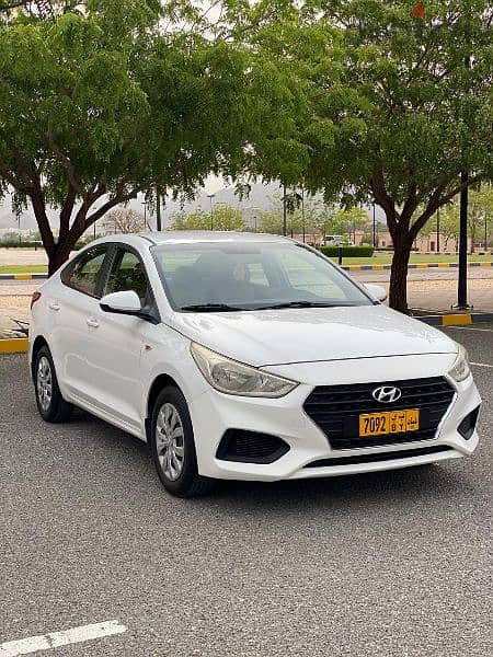 هيونداي اكسنت 2019 Hyundai accent Oman car 19