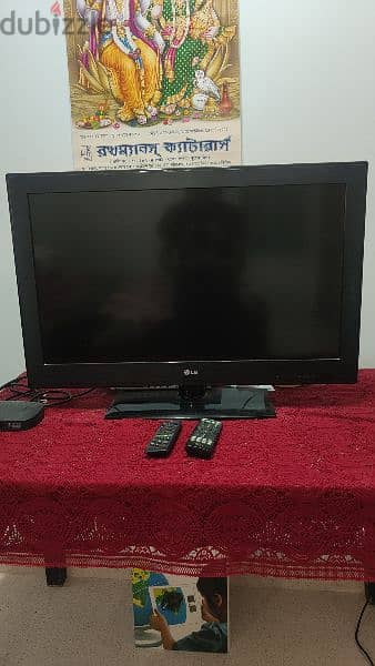 LG LCD Tv 32 inch with satellite disc Airtel 4