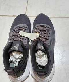 Brand New Original Reebok Shoe for sale Size 8 0