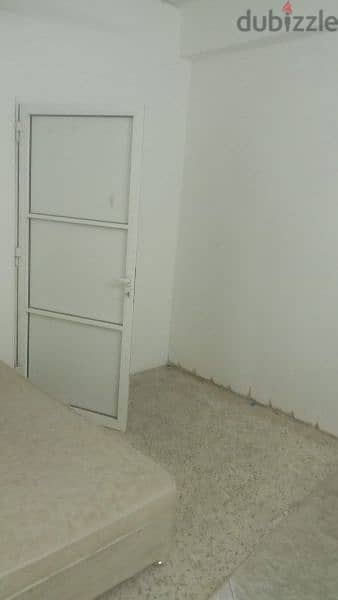 Room Near Grand mall