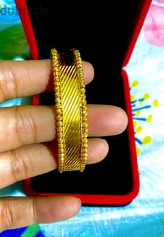 21k Pure Pawnable Gold Bracelet Bangle