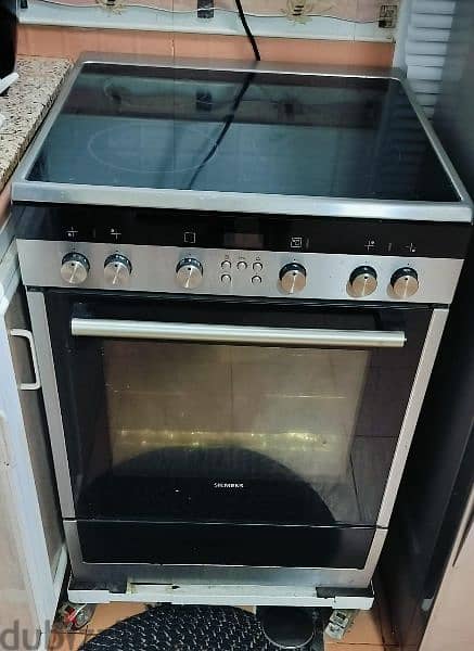 Electrical cooking range 1