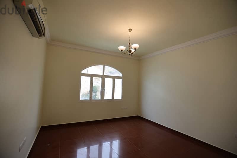 Qurm townhouse for rent 5+1BDR availabe end of Sep-24 5