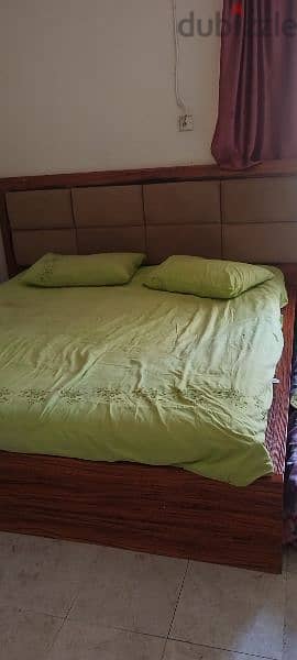 king bed with huge under storage two side tables and mattres 2
