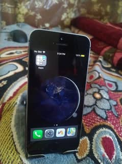iphone 5s new condition omr 21