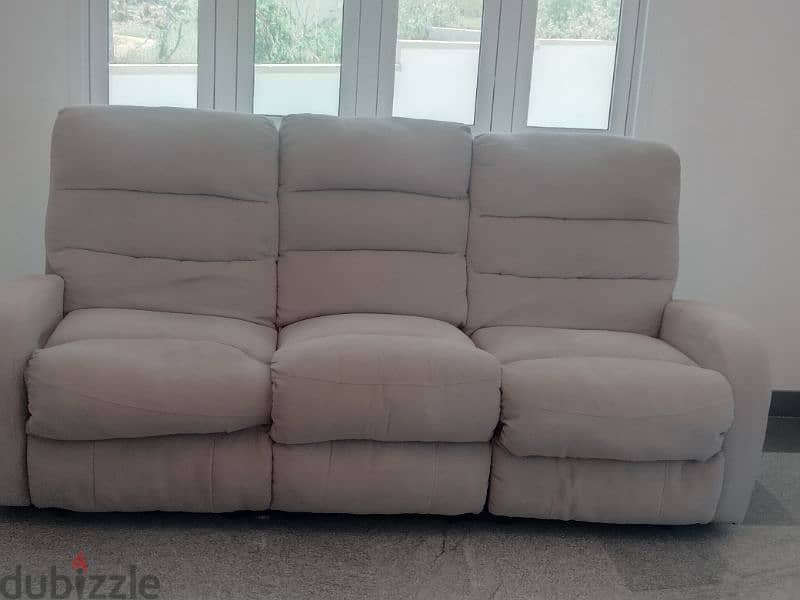 3 seater recliner available for sale 1