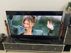 HISENSE 65inches TV for sale great condition