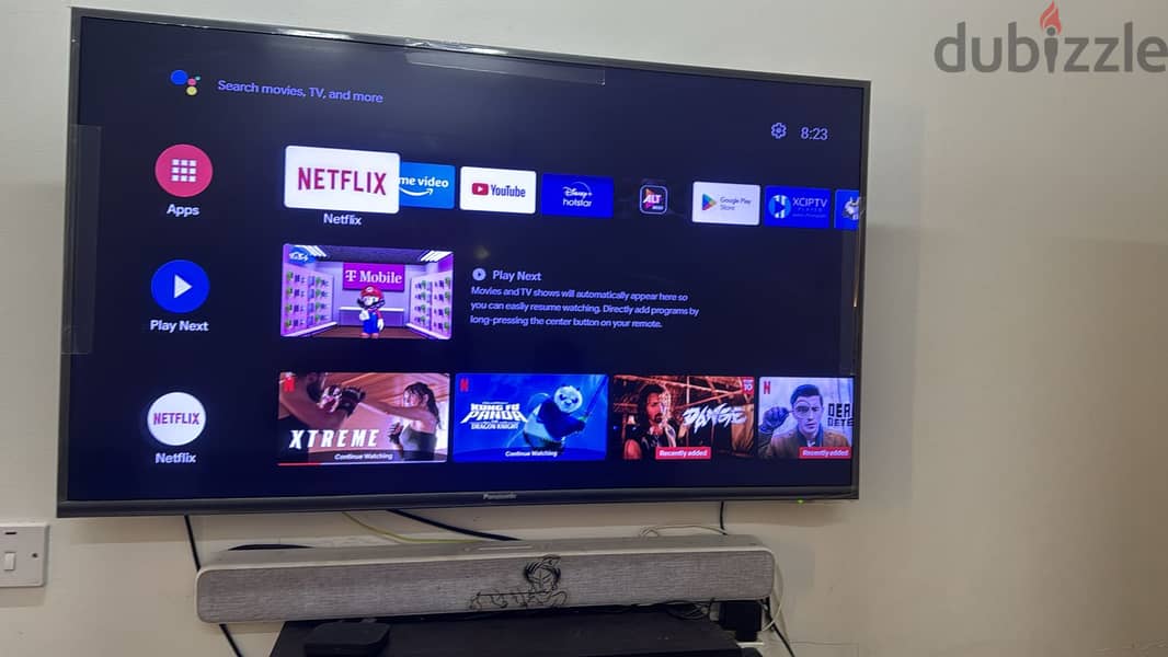 49inch Smart TV with wall stand 3