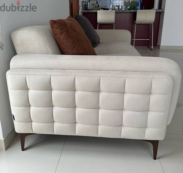 sofa set from Enza home. 4