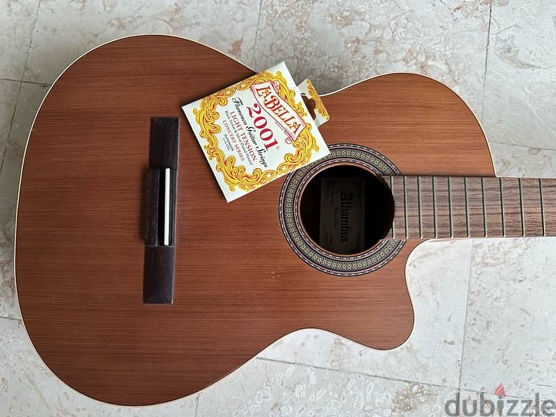 Alhambra Acoustic Classic Guitar - Excellent Condition 2