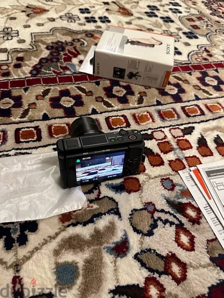 Sony ZV1 Camera & Vlog set - with box and papers - Mint Condition 6