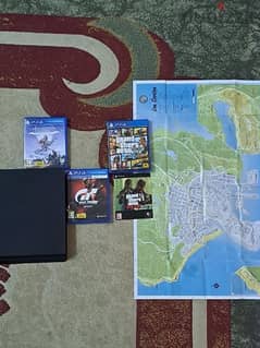 ps4 Slim with orignal box and in excellent condition